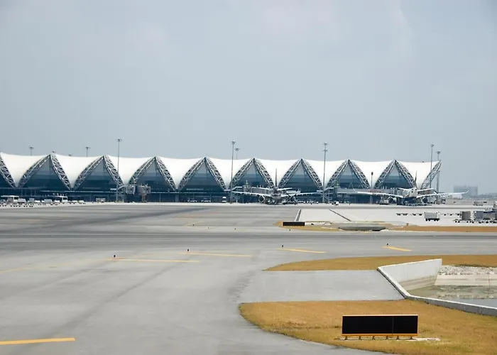 King One Suvarnabhumi Hotel